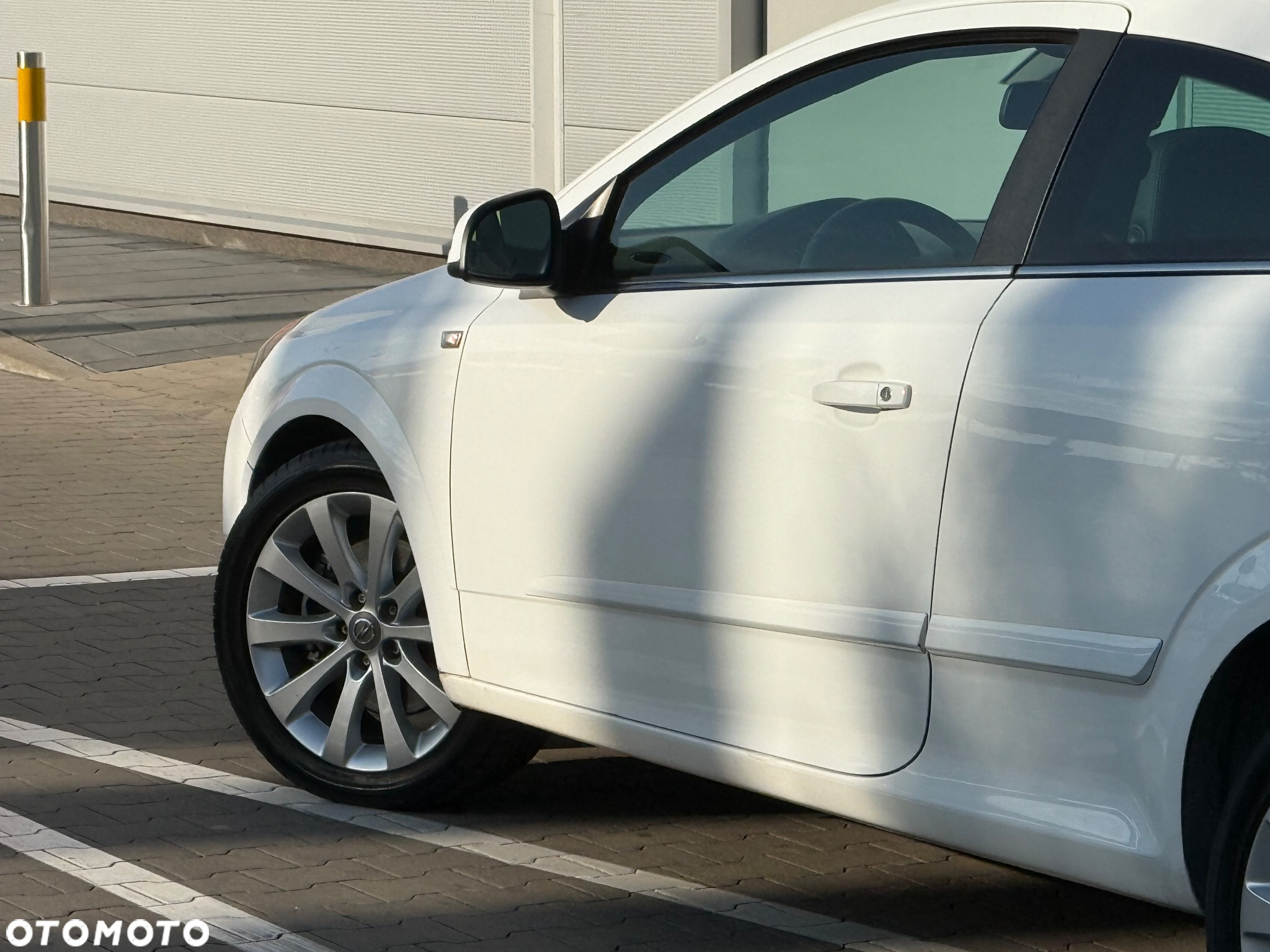 Opel Astra III GTC 1.7 CDTI Sport - 5