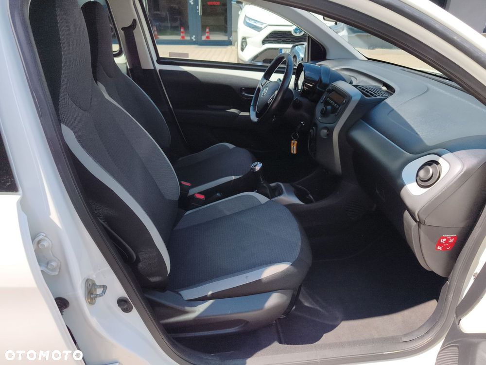 Toyota Aygo - 10