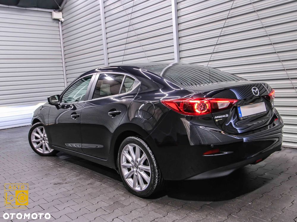 Mazda 3 2017 photo 3