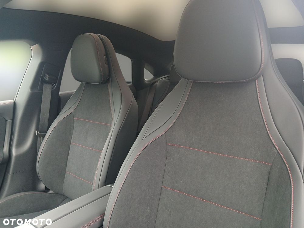 Mercedes-Benz CLA 200 mHEV 8G-DCT - 10