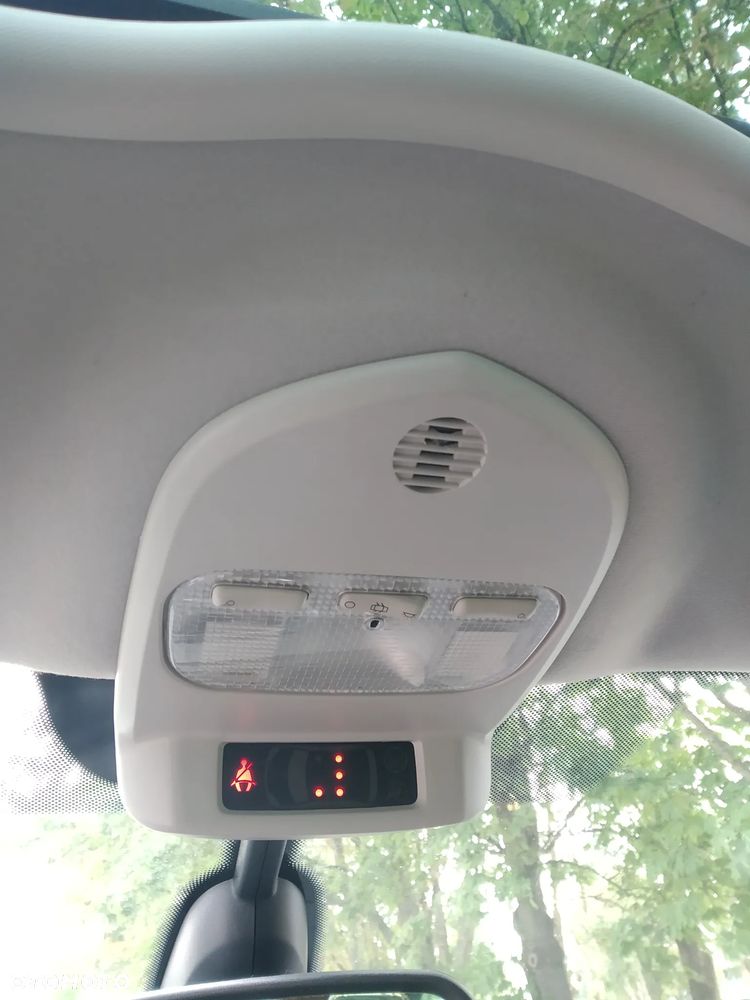 Peugeot 3008 - 23