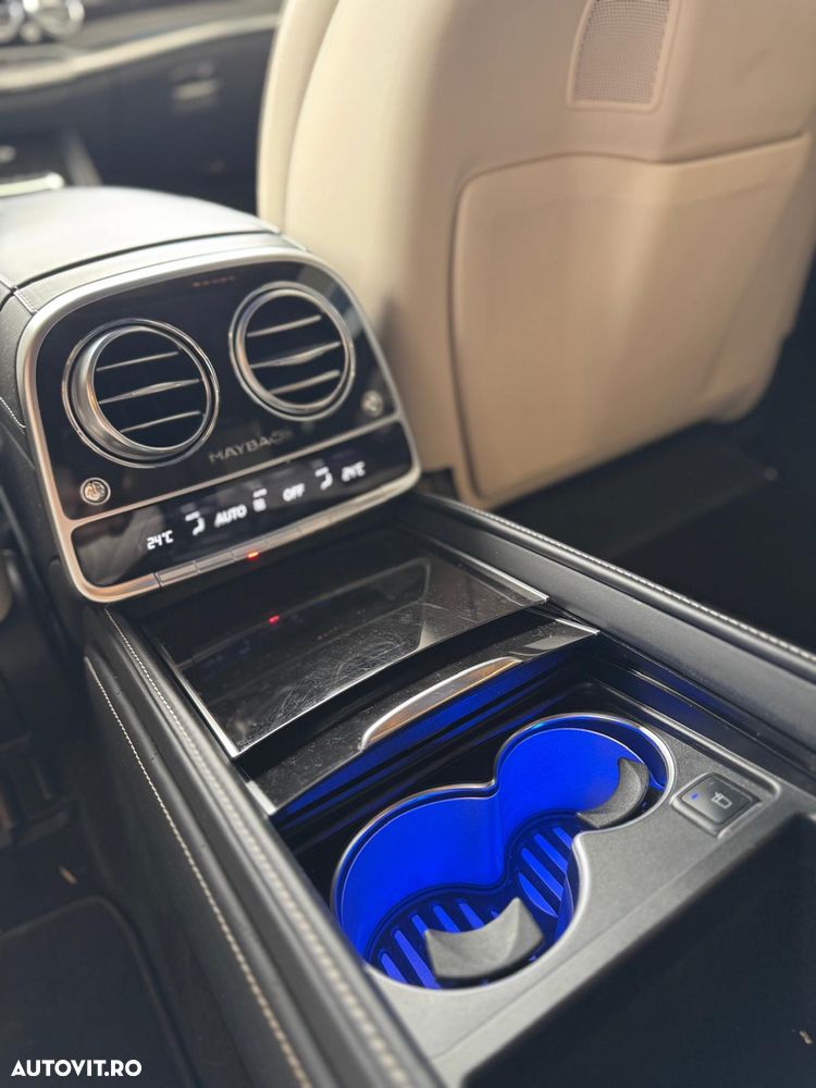 Mercedes-Benz S Maybach 600 7G-TRONIC - 27
