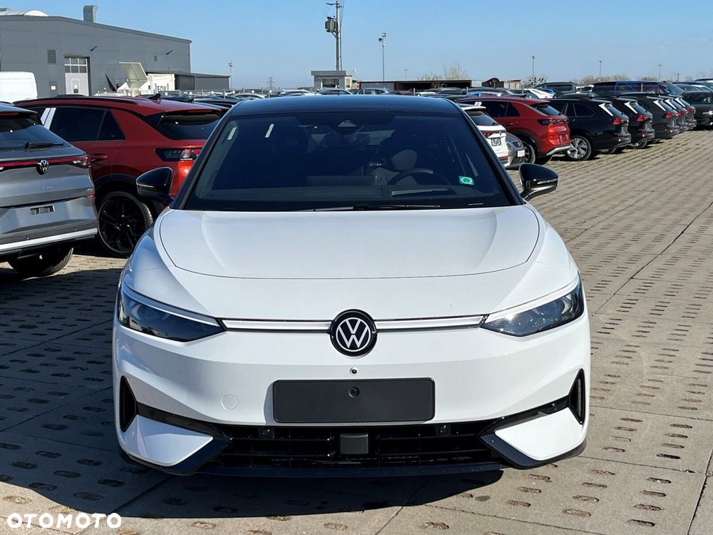 Volkswagen ID.7 77kWh Plus - 2
