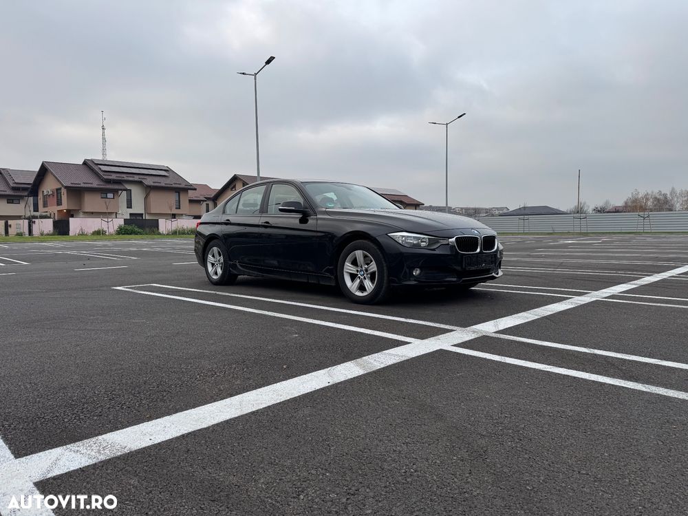 BMW Seria 3 318d Aut. Luxury Line - 16