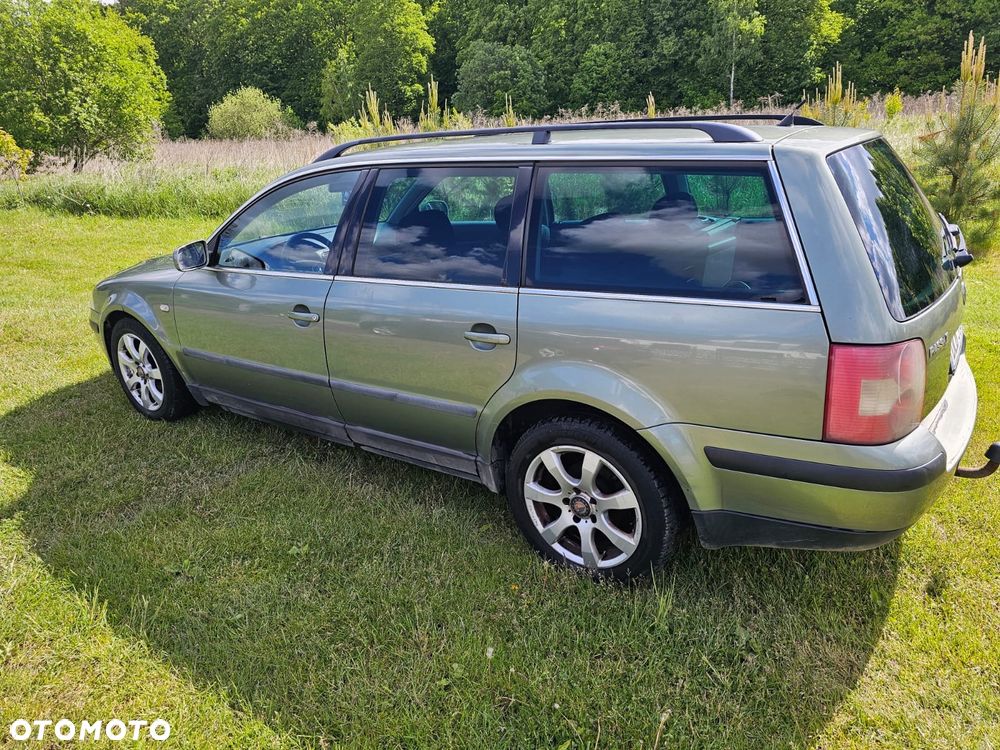 Volkswagen Passat 2.0 Comfortline - 4