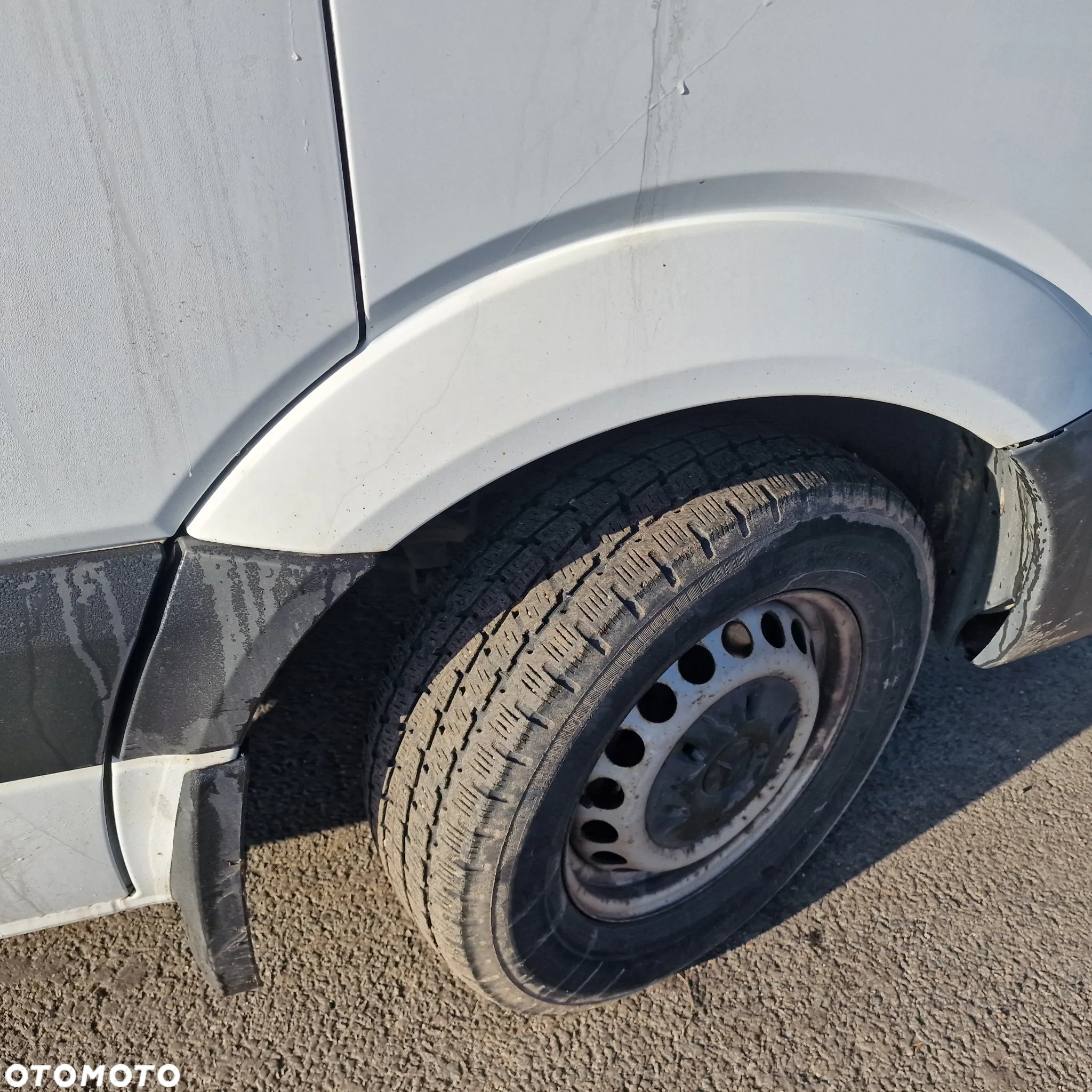 Mercedes-Benz Sprinter - 4