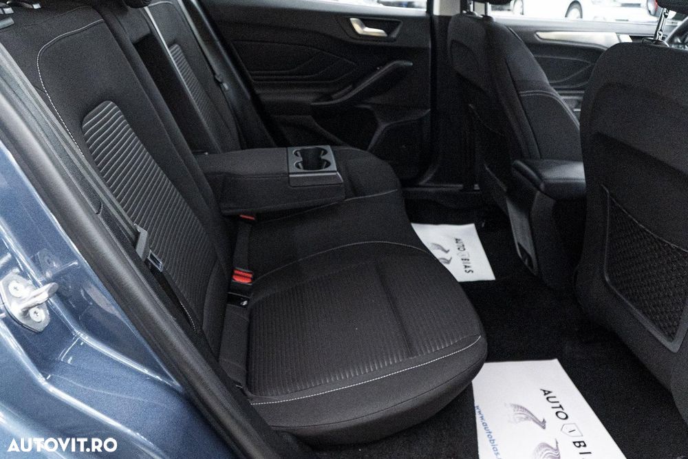Ford Focus 1.0 EcoBoost Titanium - 9