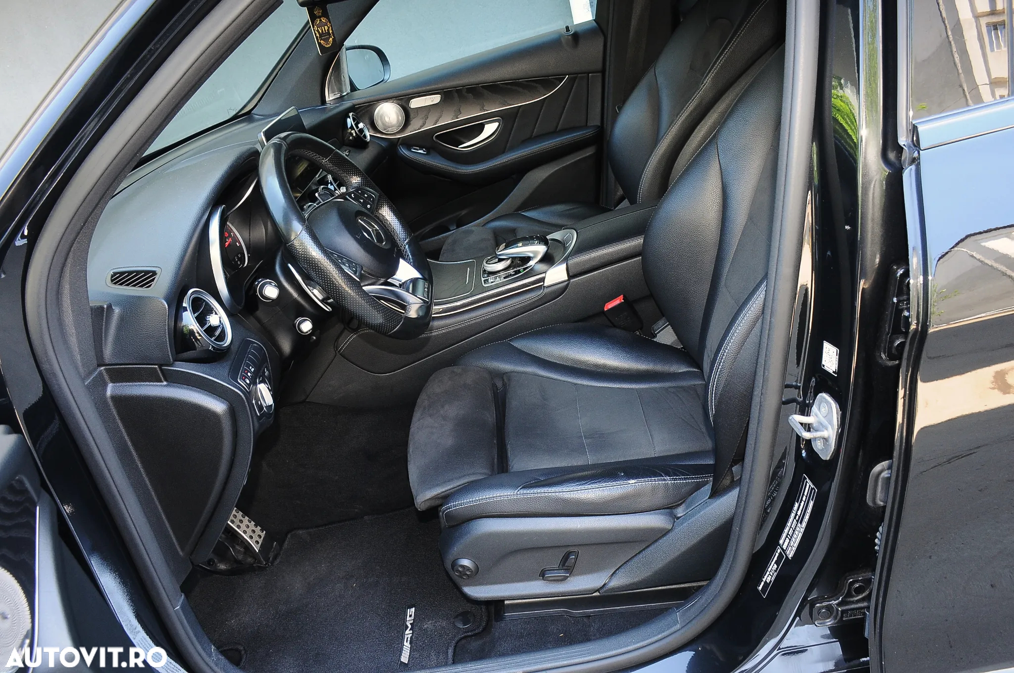Mercedes-Benz GLC 220 d 4MATIC - 5