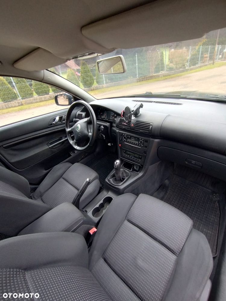 Skoda Superb 2.0 Classic - 7