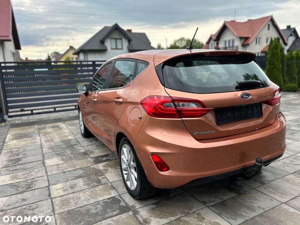 Ford Fiesta 1.0 EcoBoost STart-Stop Titanium - 12
