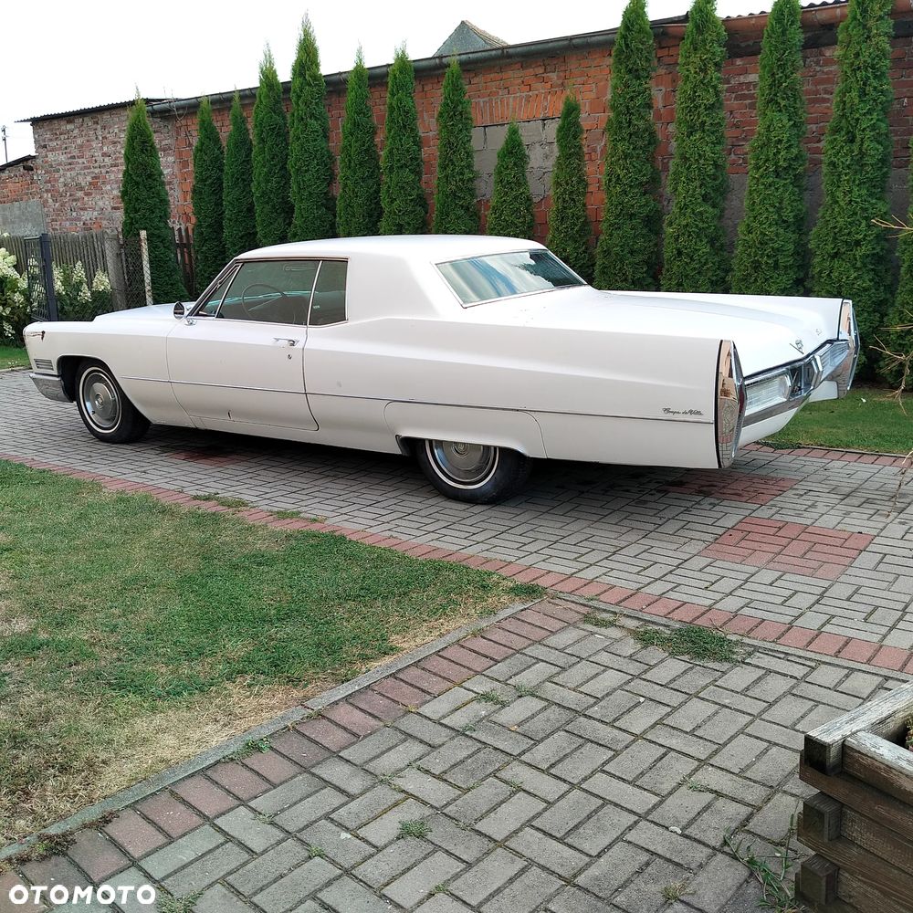 Cadillac Deville - 5