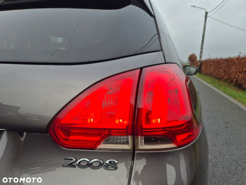 Peugeot 2008 120 VTI Active - 19