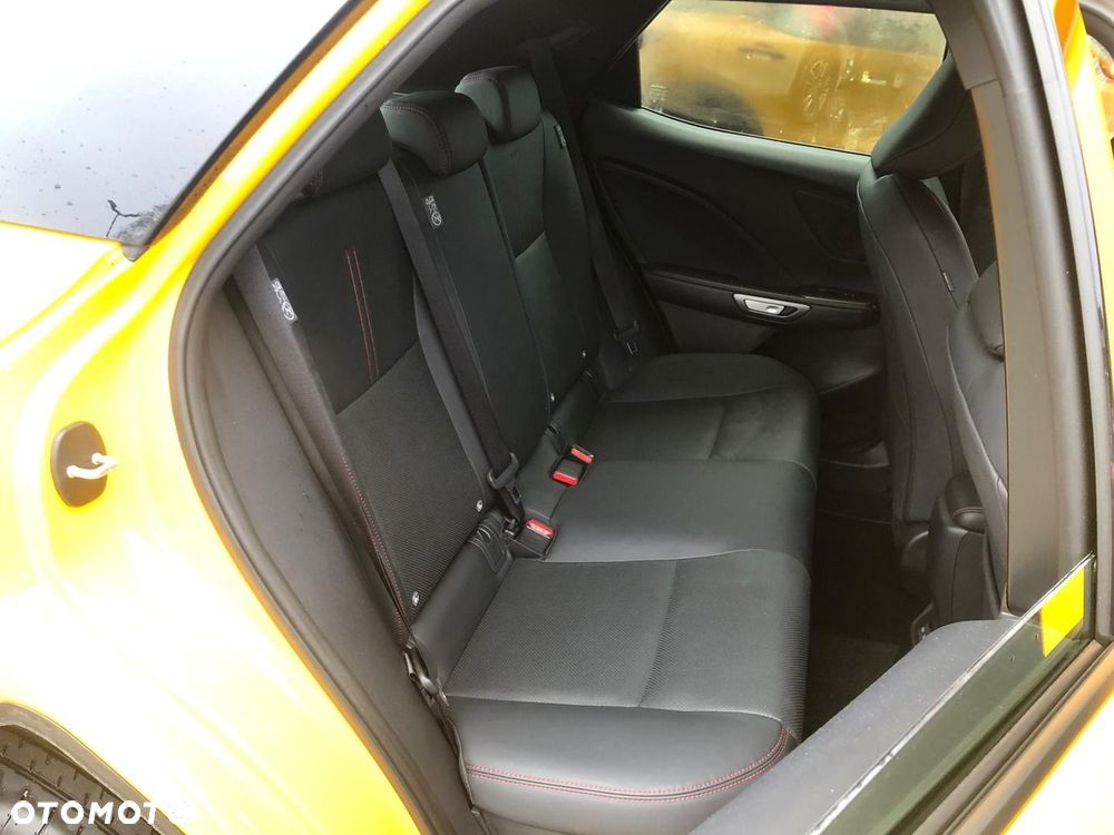 Lexus LBX 1.5 Hybrid Elegant - 28