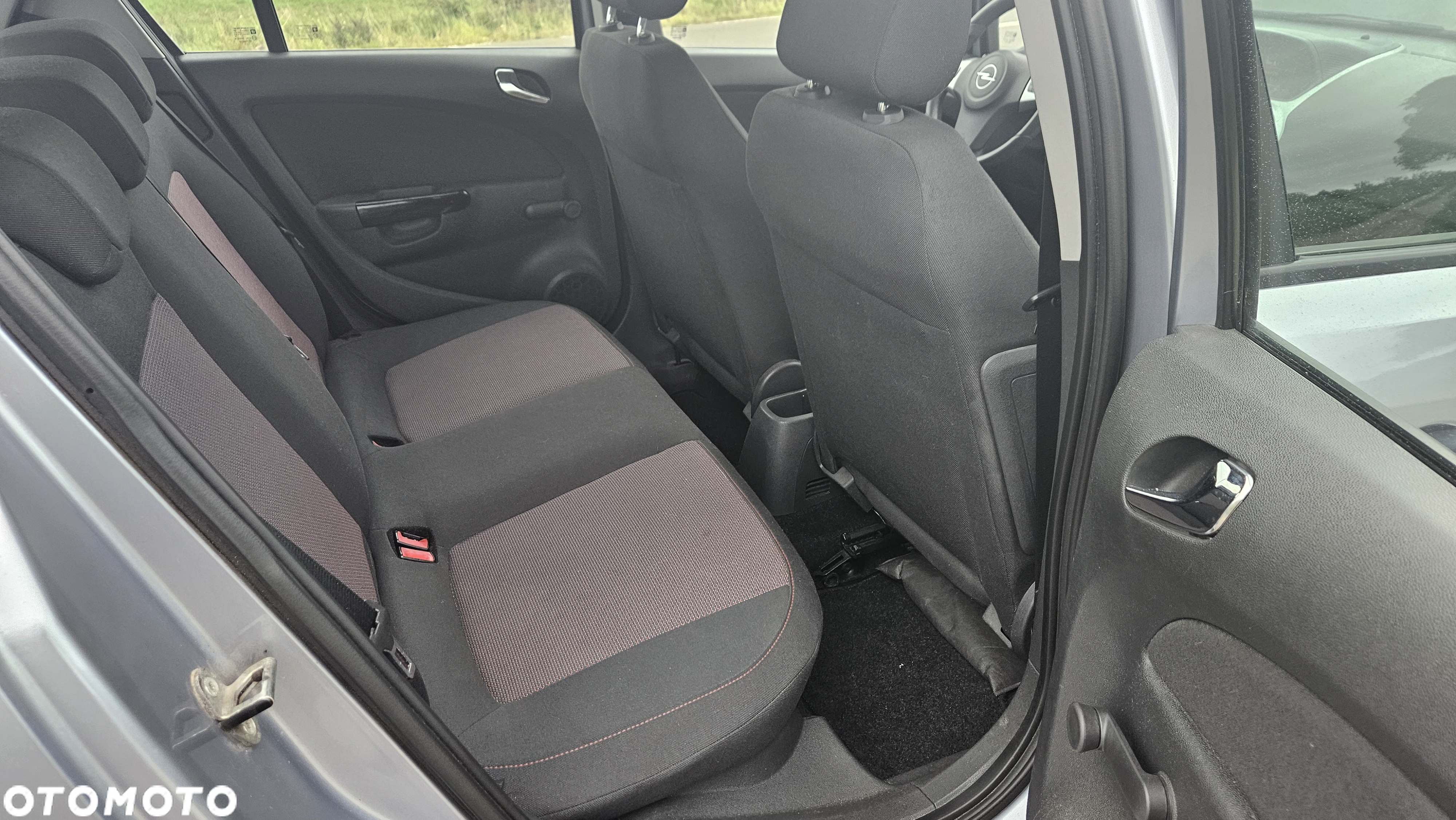 Opel Corsa 1.2 16V Cool - 22