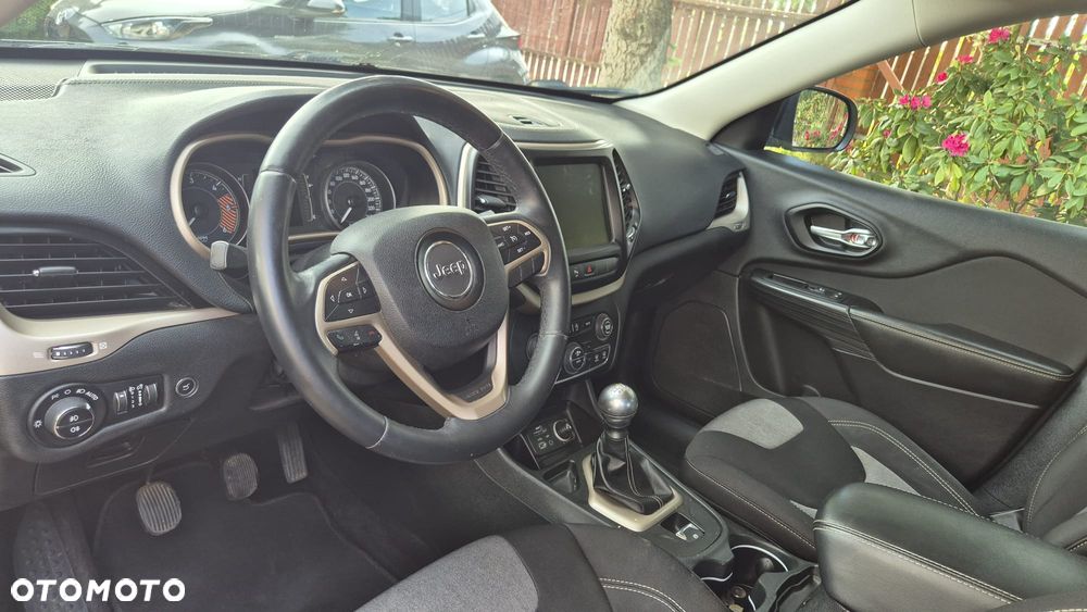 Jeep Cherokee 2.0 MJD 4x2 Longitude EU6 - 6