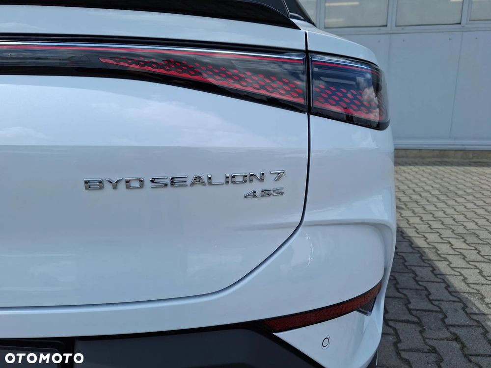 BYD Sealion 7 91.3kWh Excellence AWD - 11