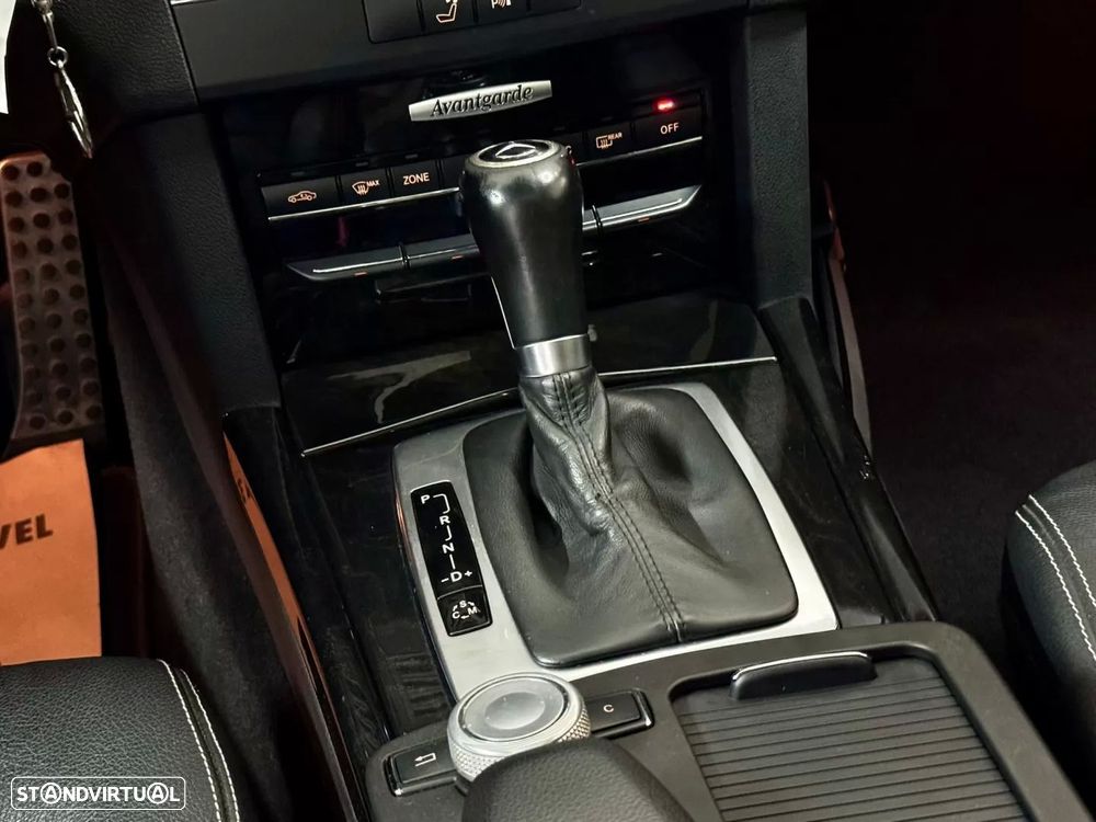 Mercedes-Benz E 250 CDi Avantgarde BlueEfficiency Auto. - 30