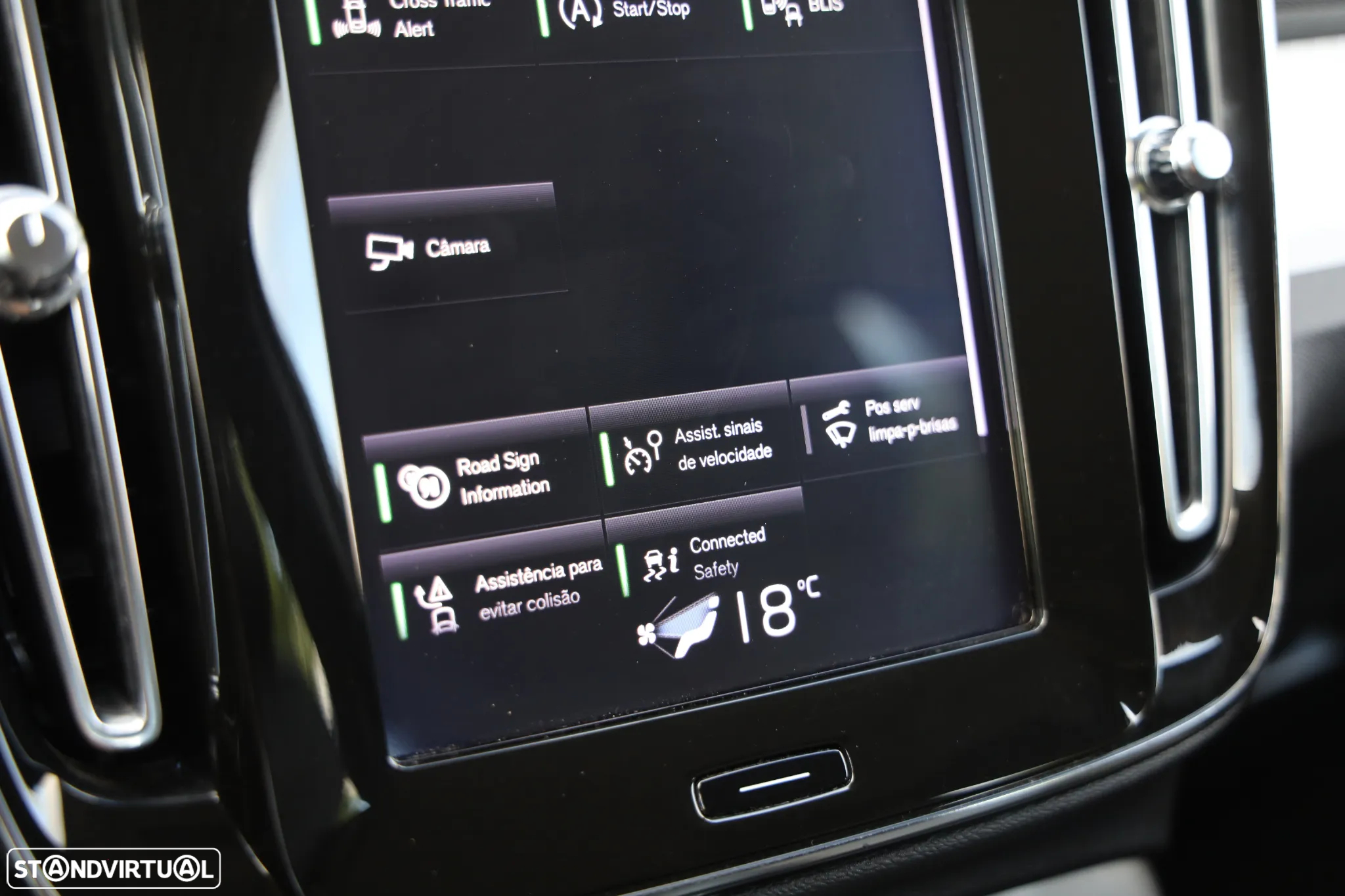 Volvo XC 40 2.0 D3 Momentum Plus - 35