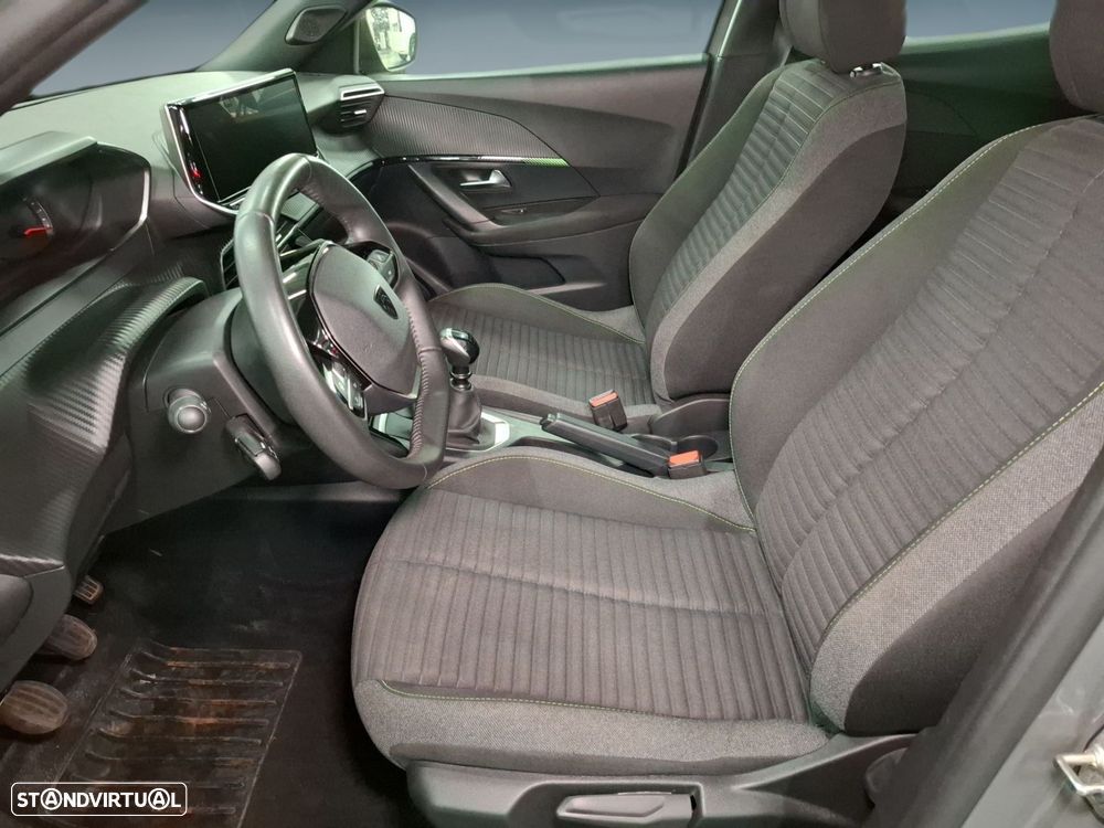 Peugeot 2008 1.2 PureTech Active - 11