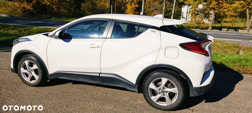 Toyota C-HR - 4