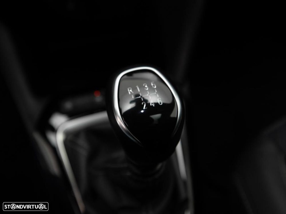 Opel Corsa 1.2 T GS - 20