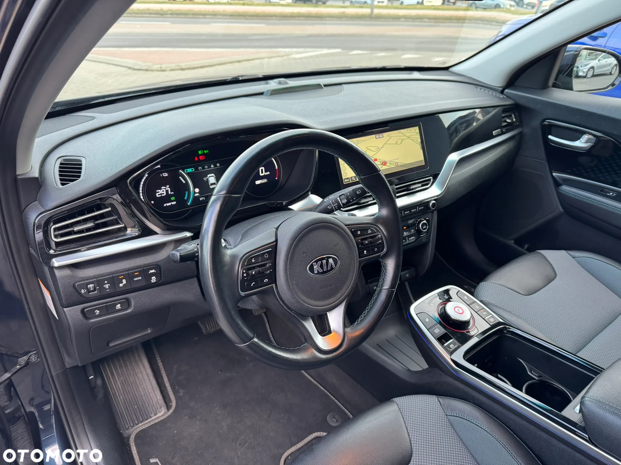 Kia Niro e-Niro 64kWh L - 10