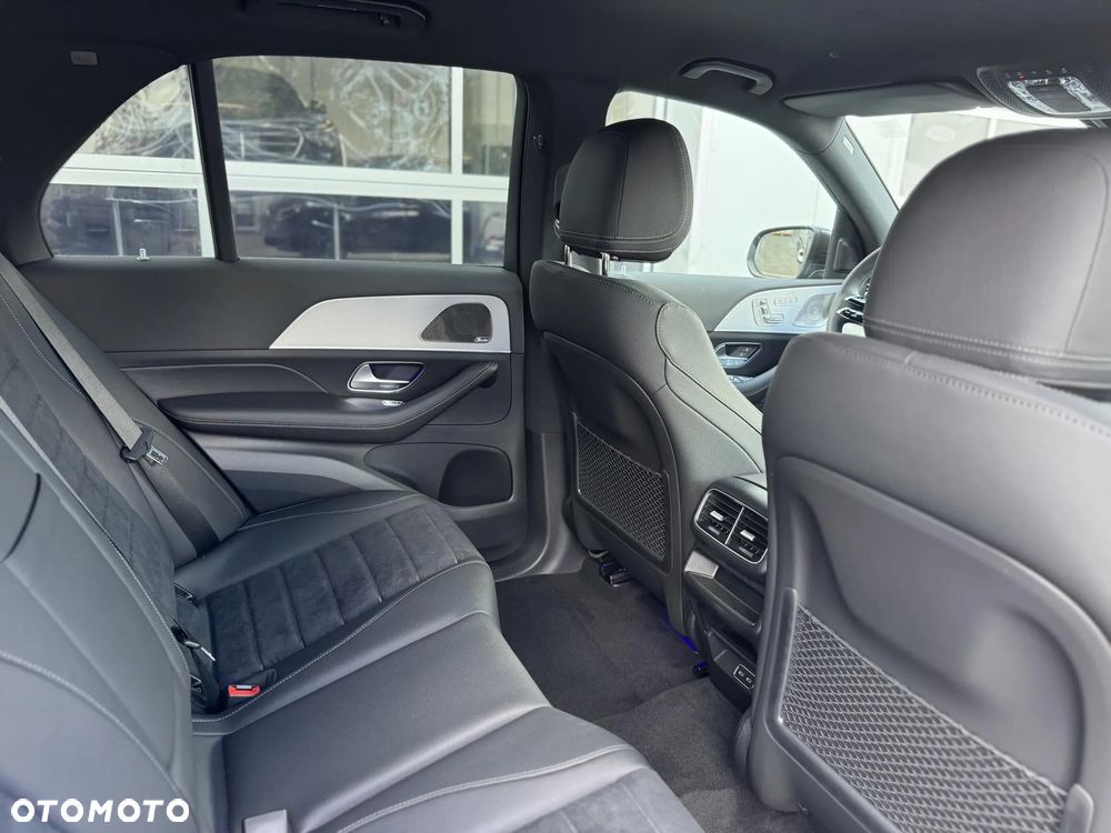 Mercedes-Benz GLE 300 d 4Matic 9G-TRONIC AMG Line Advanced Plus - 18