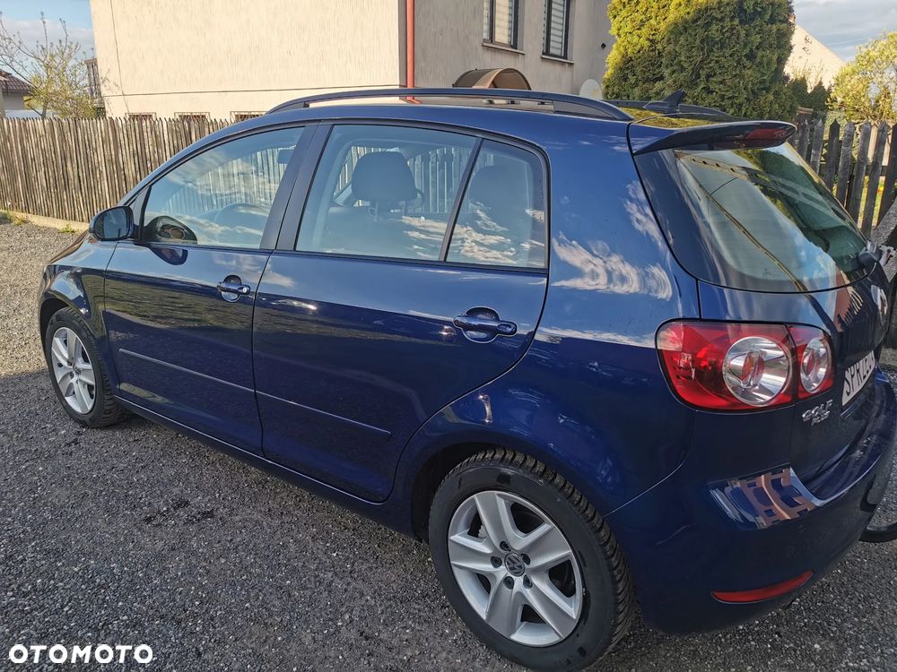 Volkswagen Golf Plus 2.0 TDI DPF Comfortline - 12