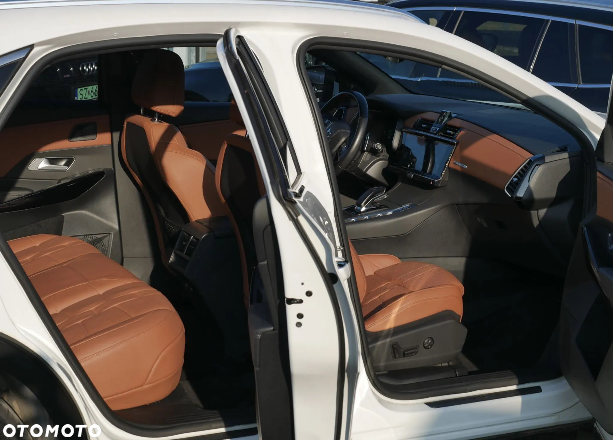 DS Automobiles DS 7 Crossback 1.6 E-Tense 4x4 Opera - 25