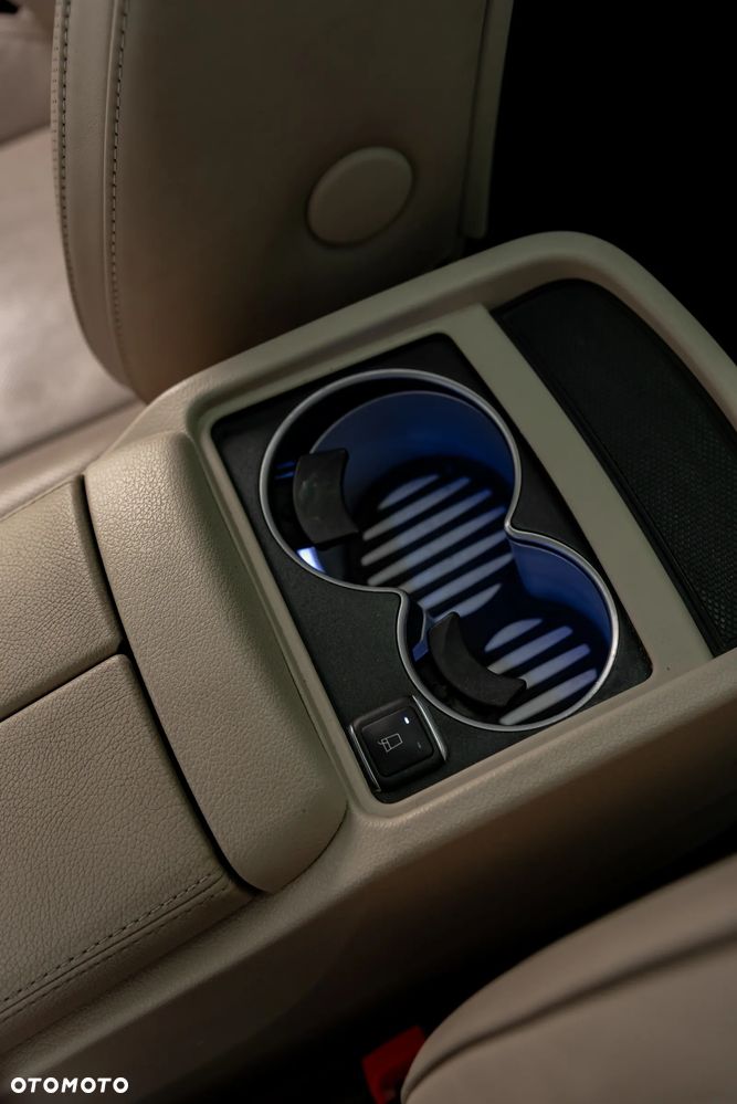 Mercedes-Benz Klasa V 250 d Exclusive 7G-Tronic - 37
