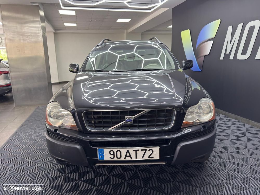 Volvo XC 90 2.4 D5 7L Nivel 3 Auto. - 3