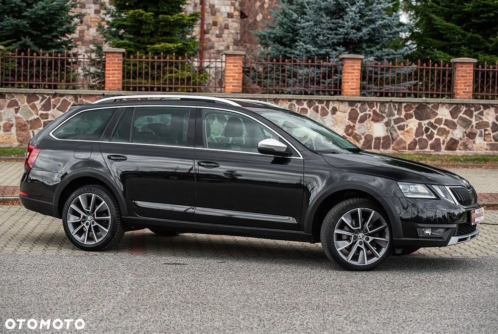 Skoda Octavia Scout 2.0 TDI 4x4 DSG - 18