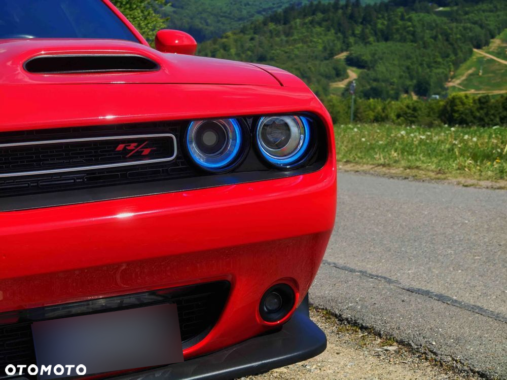 Dodge Challenger 6.4 Scat Pack - 18