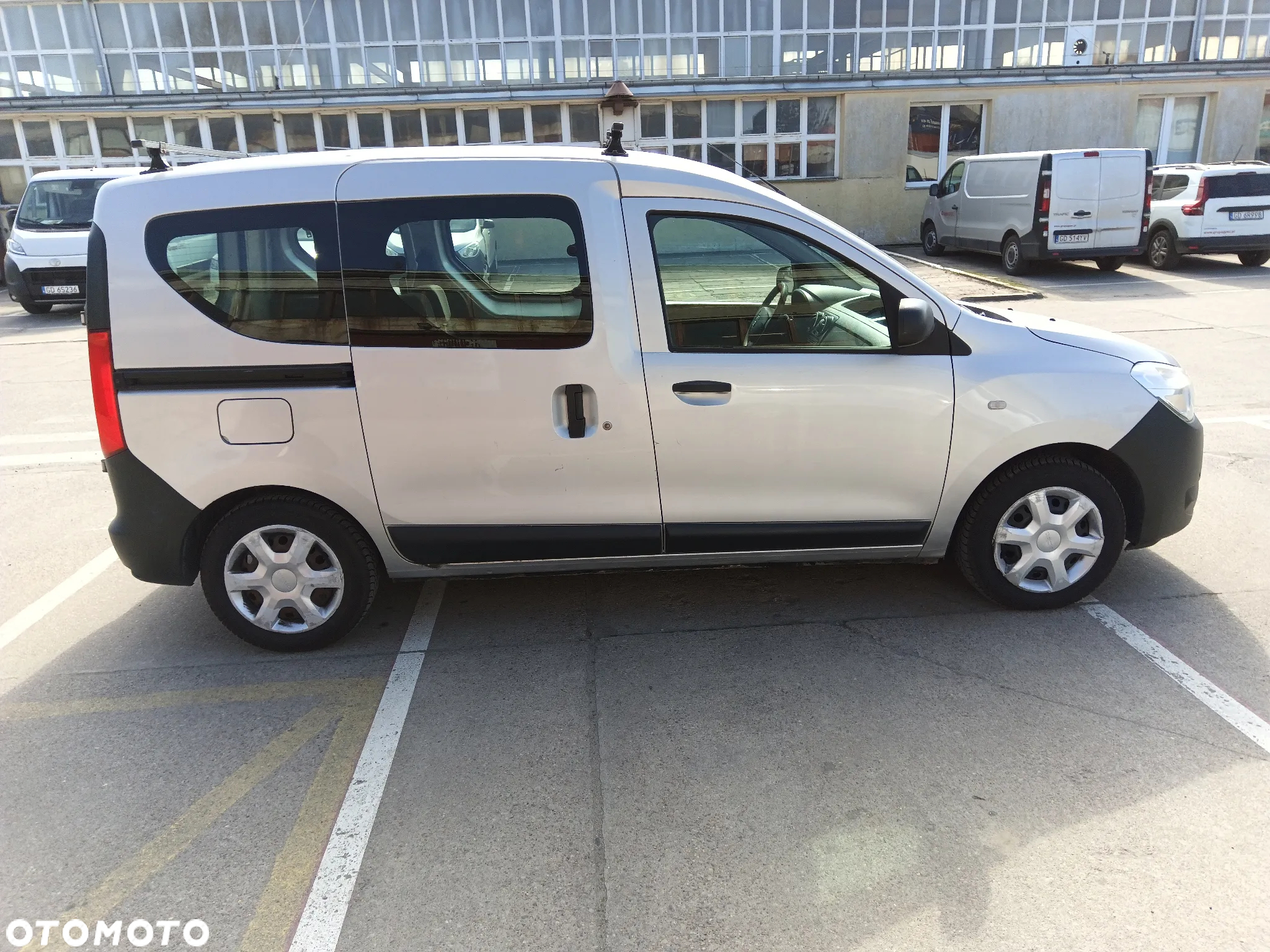 Dacia Dokker 1.6 Ambiance - 7
