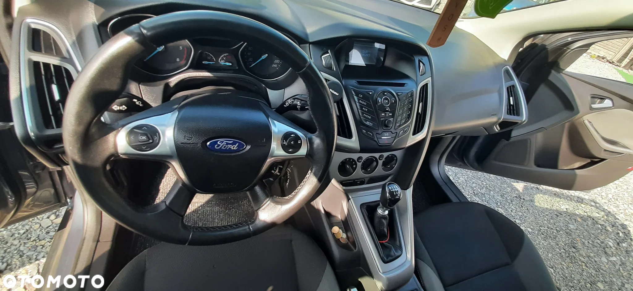 Ford Focus - 34
