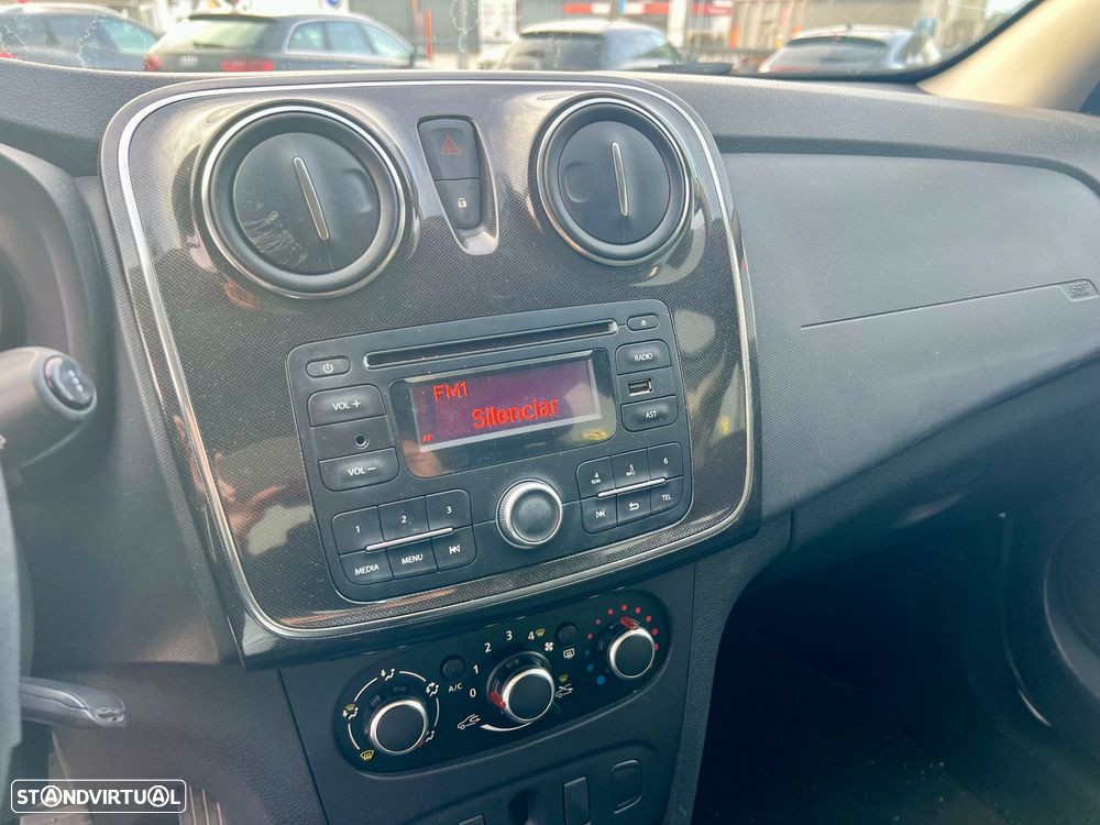 Dacia Sandero 0.9 TCe Comfort - 12