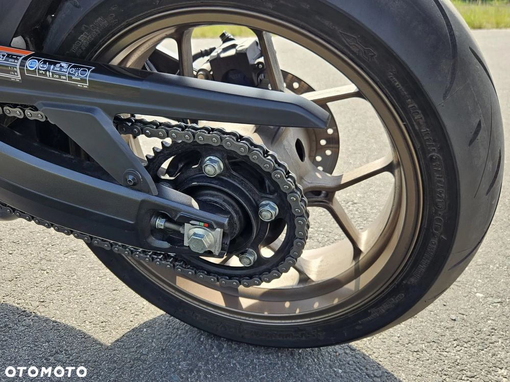 Honda CB - 7