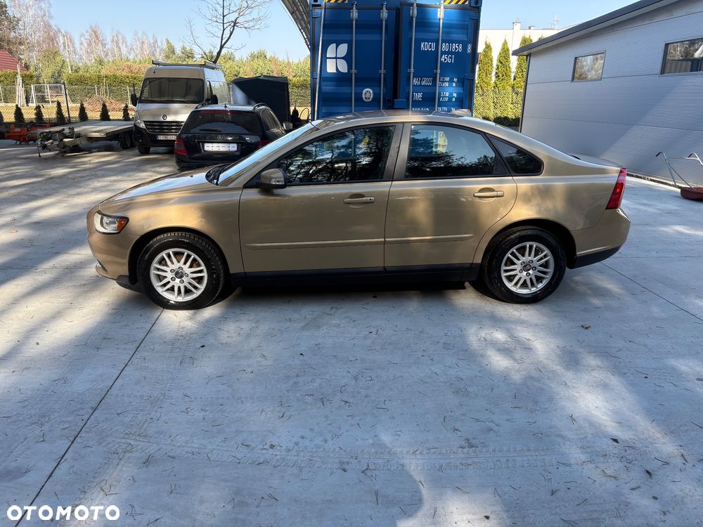 Volvo S40 1.6D DPF DRIVe - 8