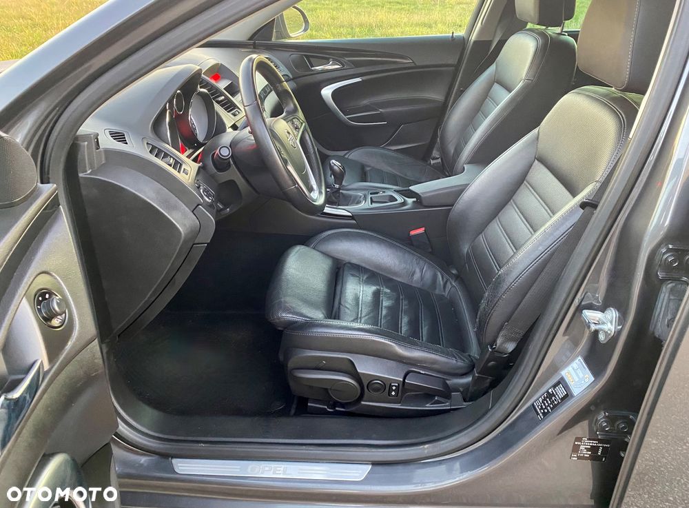 Opel Insignia 2.0 CDTI Sports Tourer Cosmo - 18