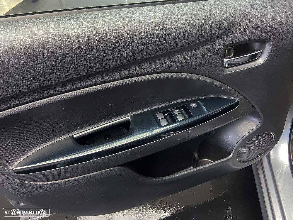 Mitsubishi Space Star 1.2 Intense - 7