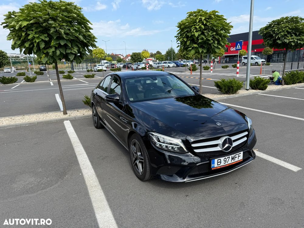 MERCEDES-BENZ Clasa C