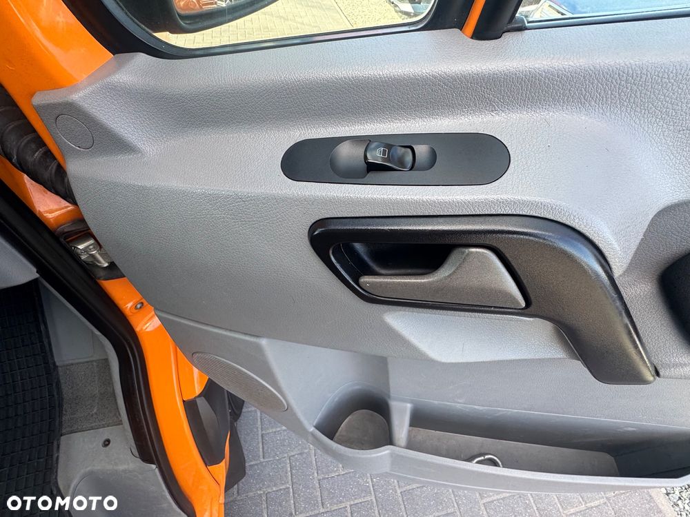 Volkswagen Crafter - 29