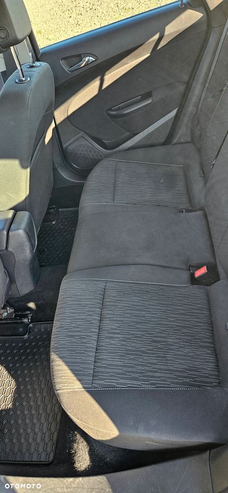 Opel Astra 1.7 CDTI Enjoy - 13