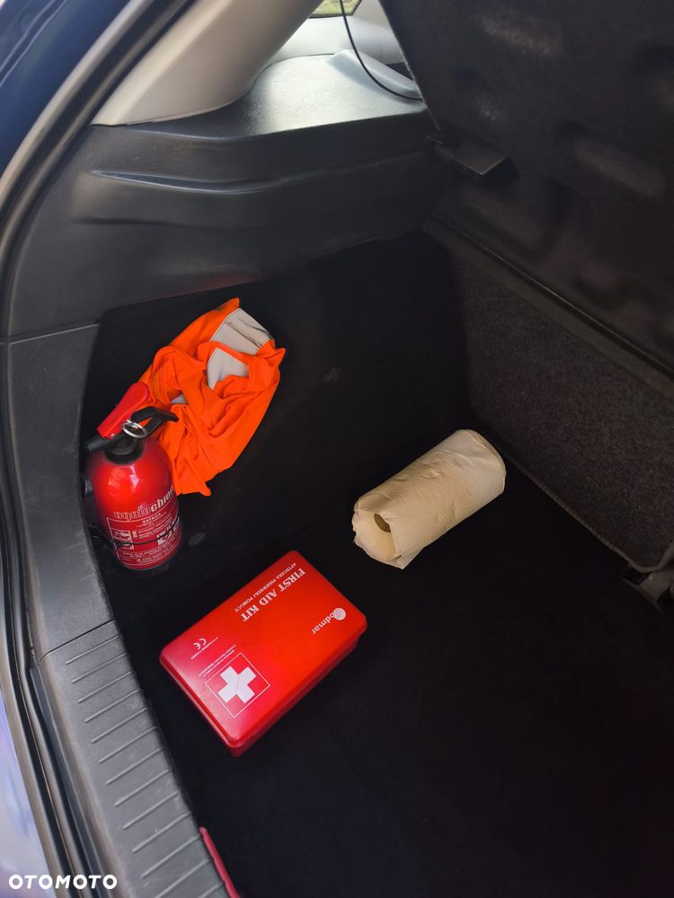 Seat Ibiza 1.4 16V 100 Sport - 12