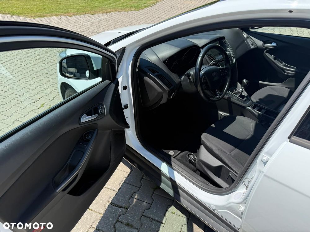 Ford Focus - 13