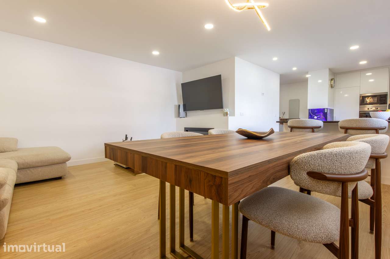 Apartamento T2 com A/C e arrecadação- Barreiro Perto da Praia e Centro - Grande imagem: 5/20