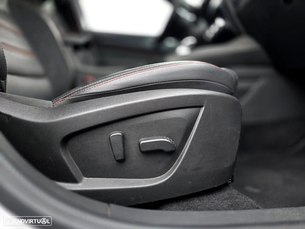 Renault Arkana 1.6 E-Tech R.S.Line - 32