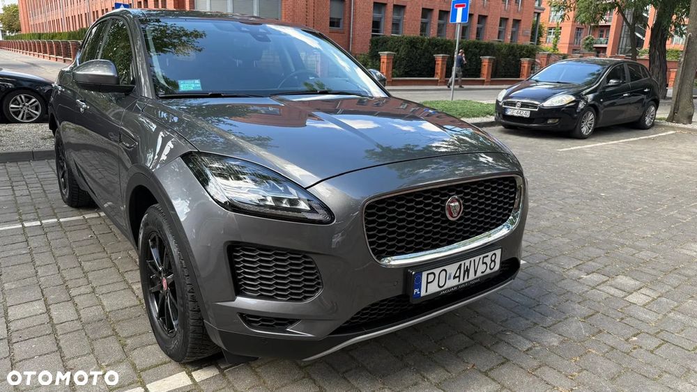 Jaguar E-Pace - 9