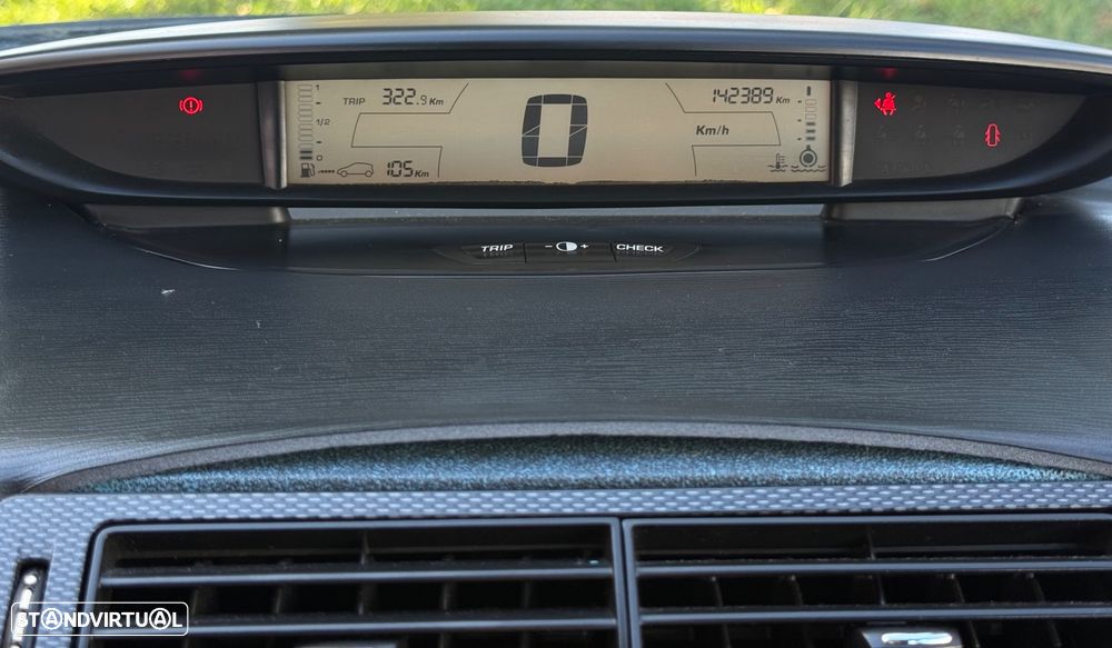 Citroën C4 1.4 16V VTR Pack - 19