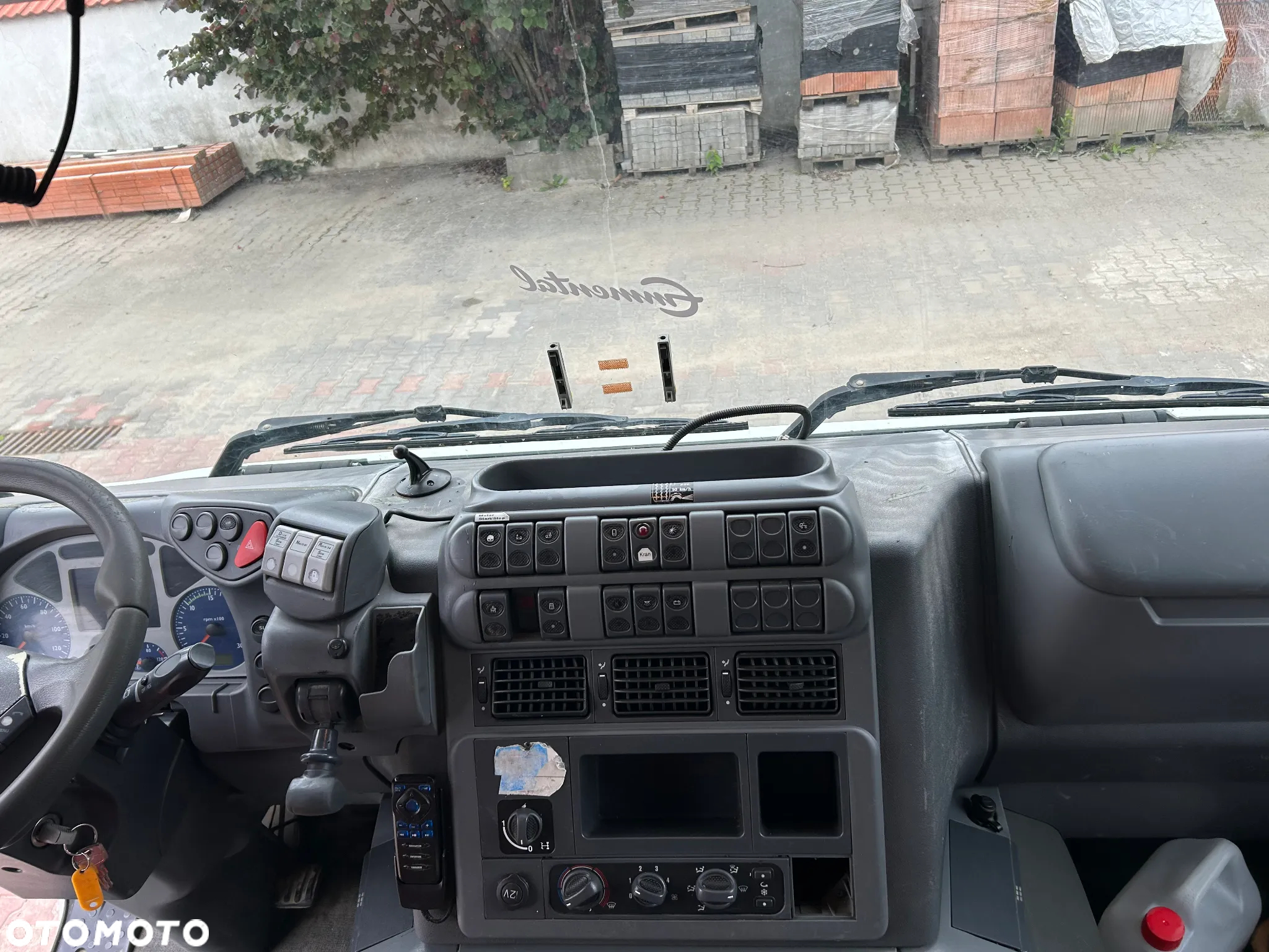 Iveco STRALIS 260 - 19